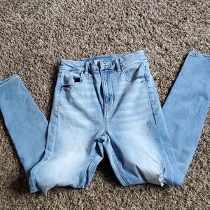 American Eagle Light Jean's ~ Size 6 R